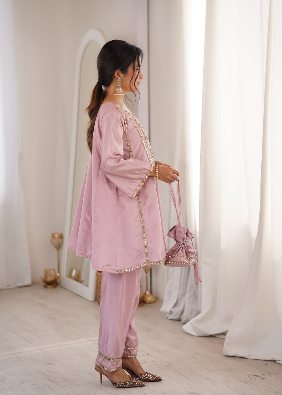 Pink Mirror Work Kurti Pant Set & Batwa
