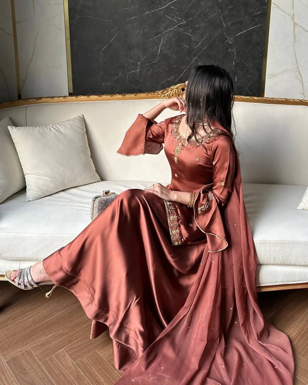 Roop Sheesha Silk Neck with Handwork