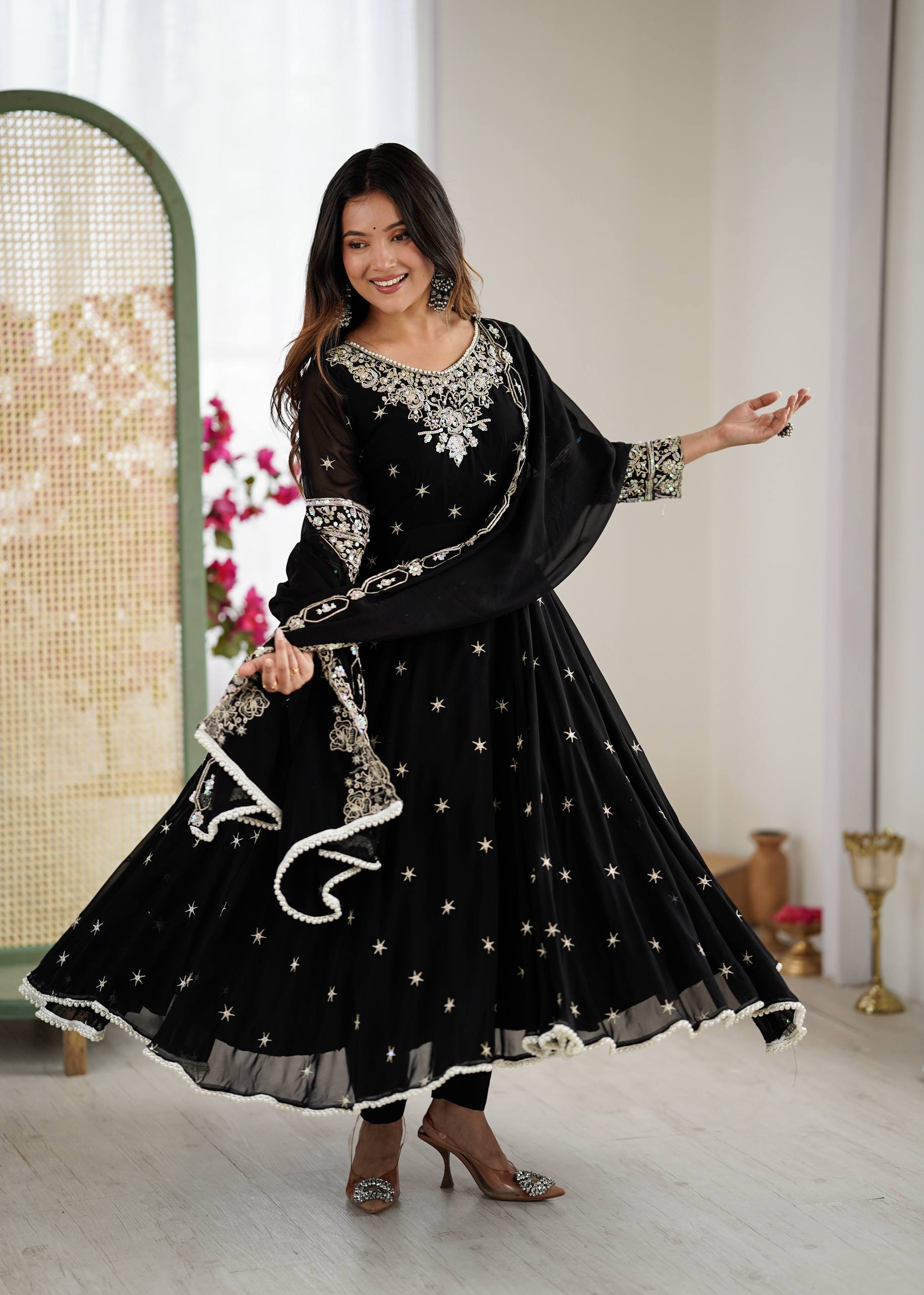 Women Ethnic Motifs Embroidered Anarkali Kurta with Leggings & Dupatta