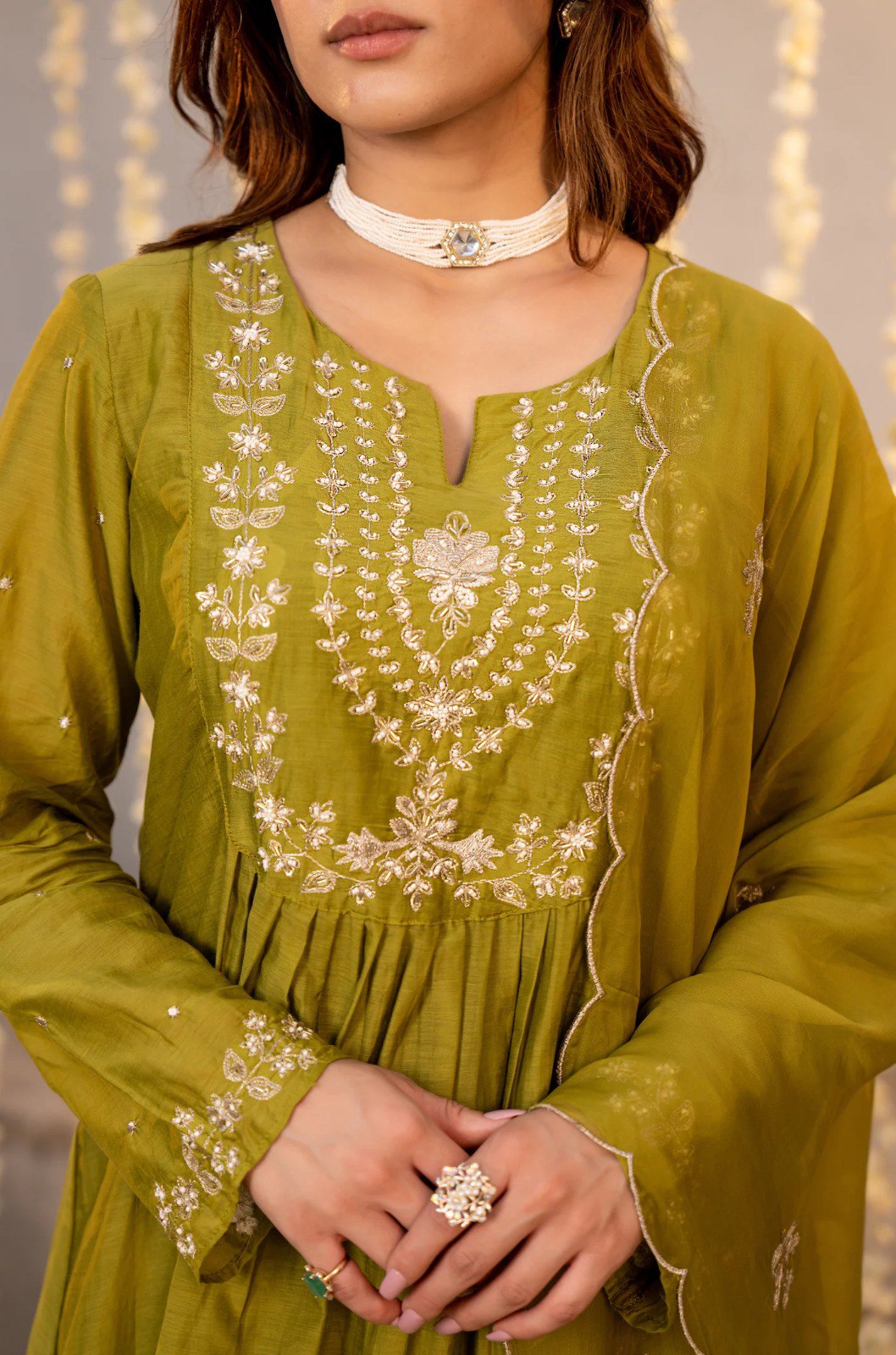 Women Ethnic Motifs Embroidered Thread Work Pure Silk Kurta with Trousers & Dupatta