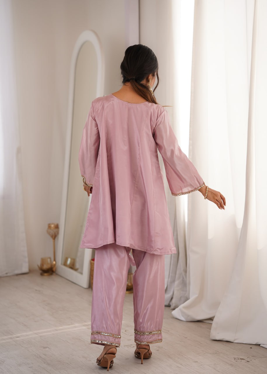 Pink Mirror Work Kurti Pant Set & Batwa