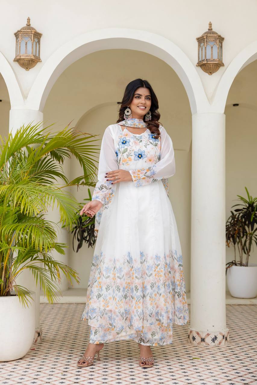 WOMEN'S WHITE COLOUR CHIFFON ANARKALI KURTA PALAZZO AND DUPPTTA SET