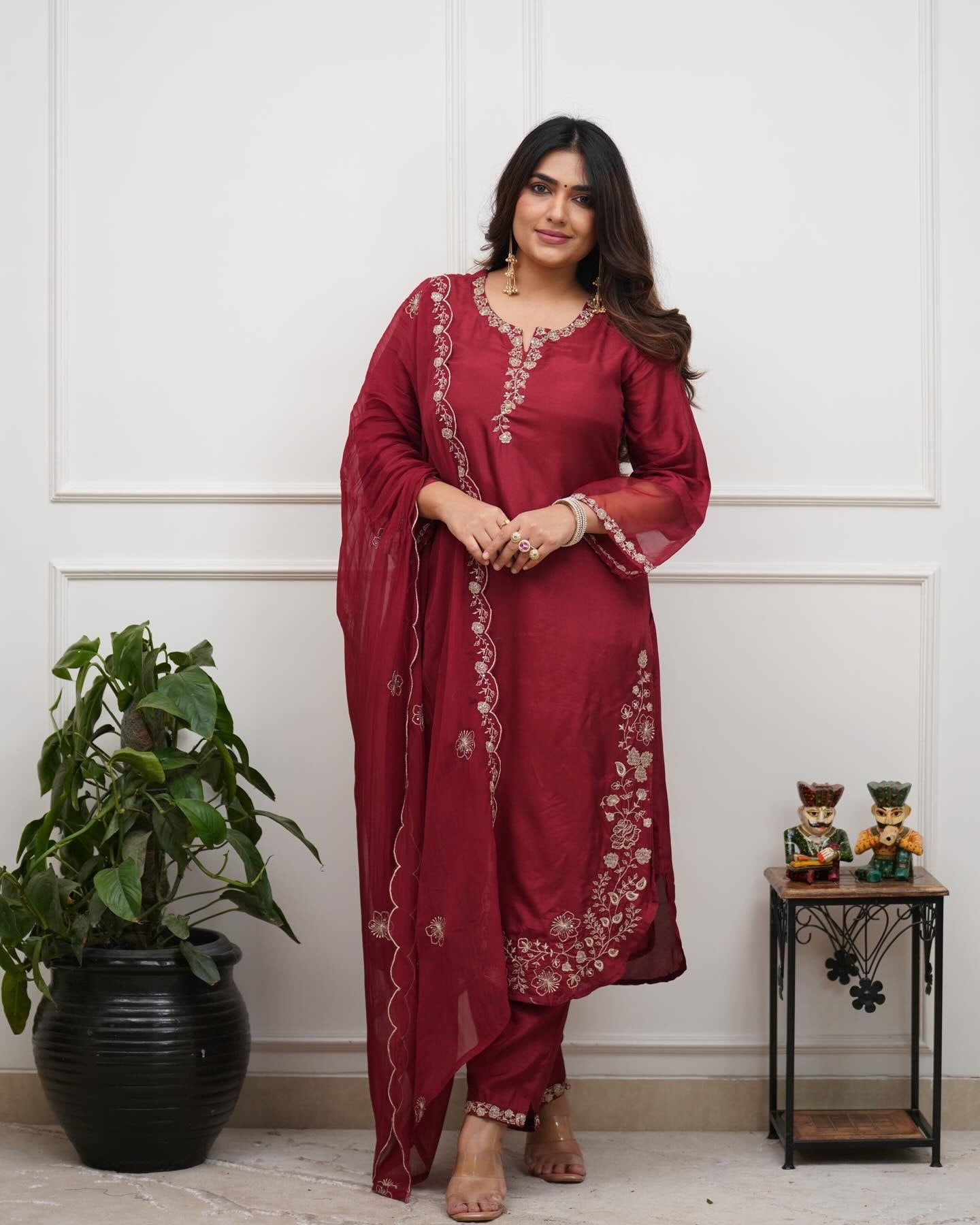 Women Ethnic Motifs Embroidered Regular Kurta with Trousers & With Dupatta