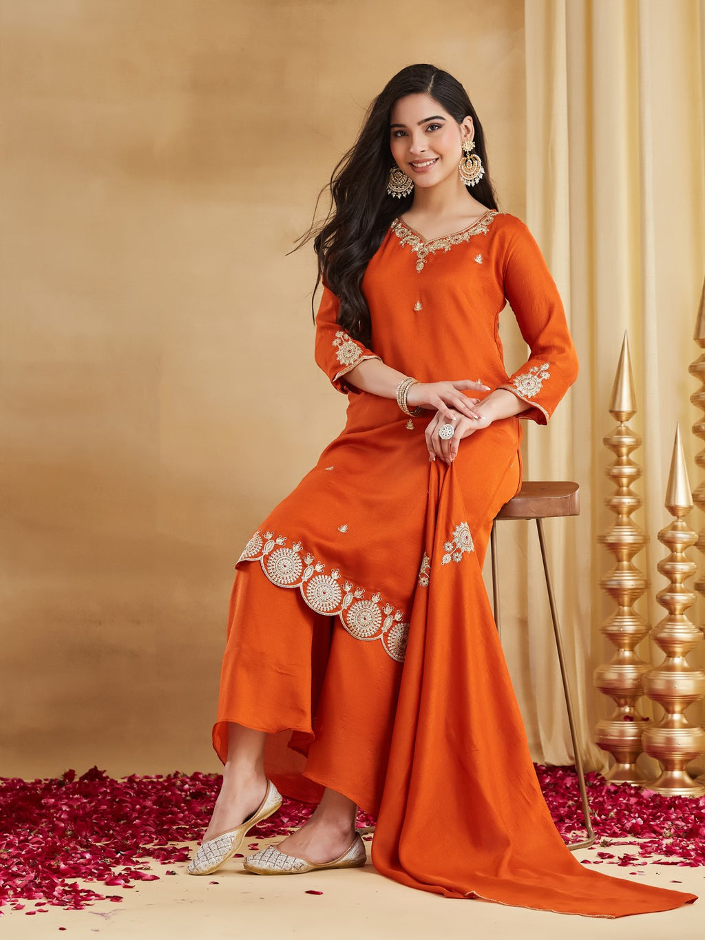 Women Ethnic Motifs Embroidered Regular Thread Work Dupion Silk Kurta with Palazzos