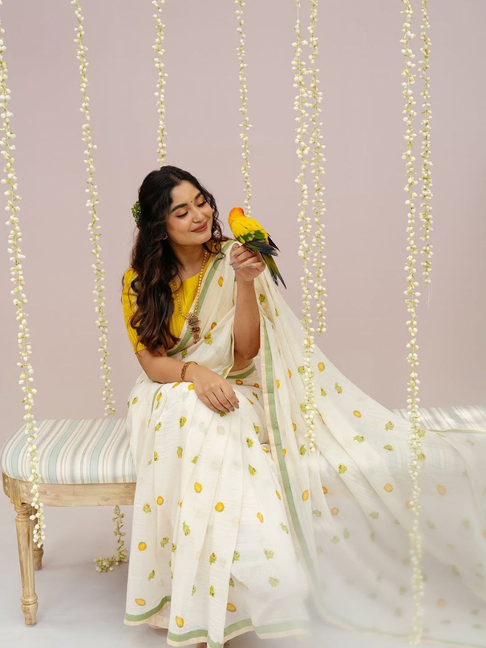 Printed Pure Linen Block Print Saree With Unstiched Blouse Piece