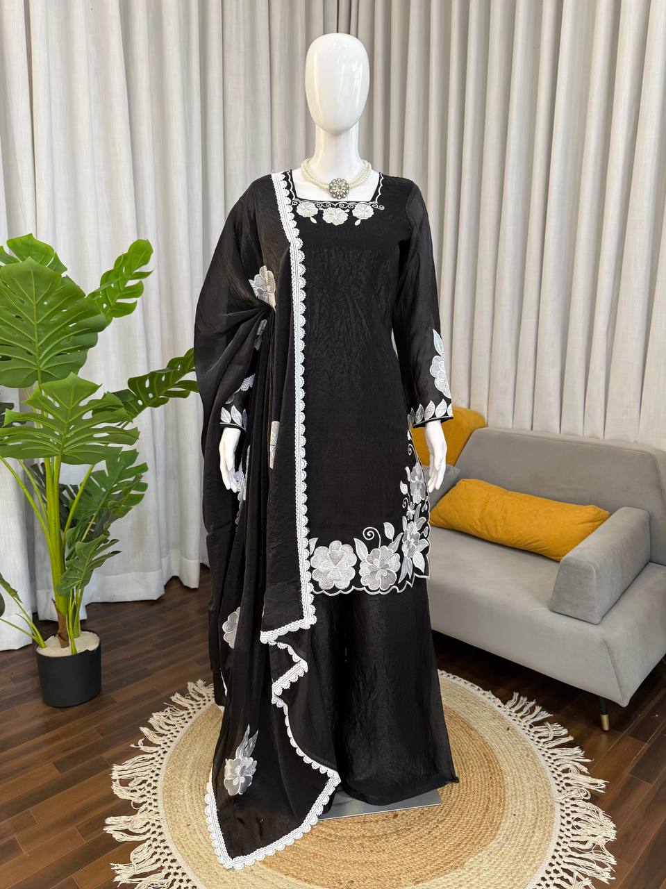 Beautiful Fendy Silk Thread With Sequence Work Suit