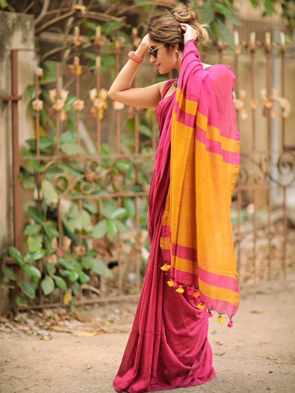 Rangrasa Striped Handloom Saree 2