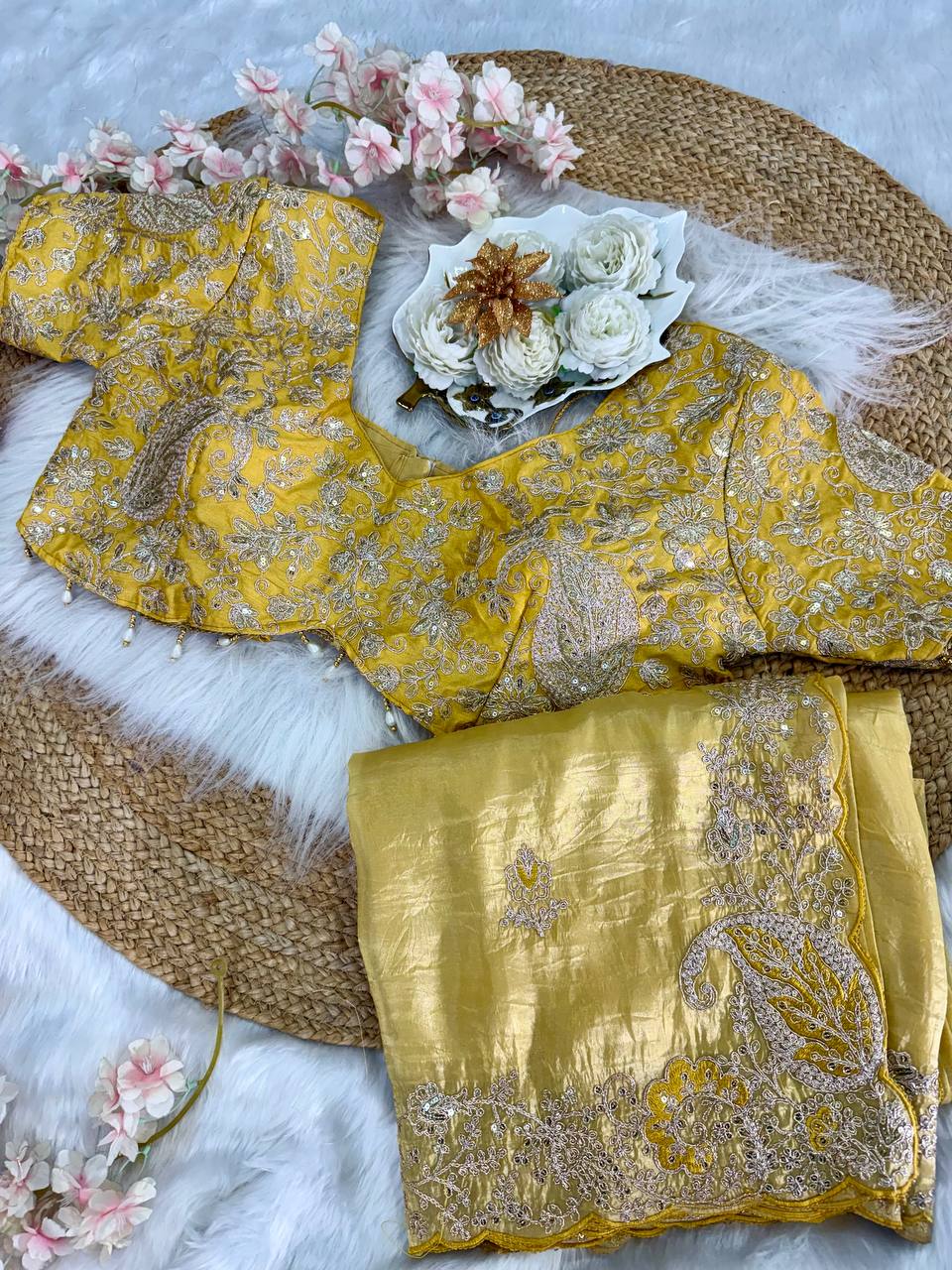 Y Elegant Crystal Crush Tissue Saree