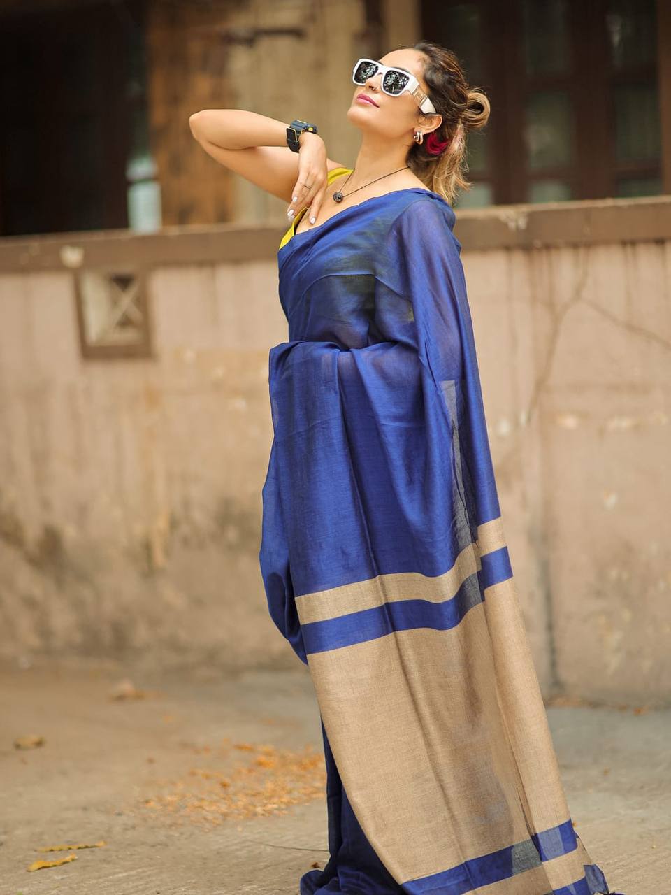 Rangrasa Striped Handloom Saree 5