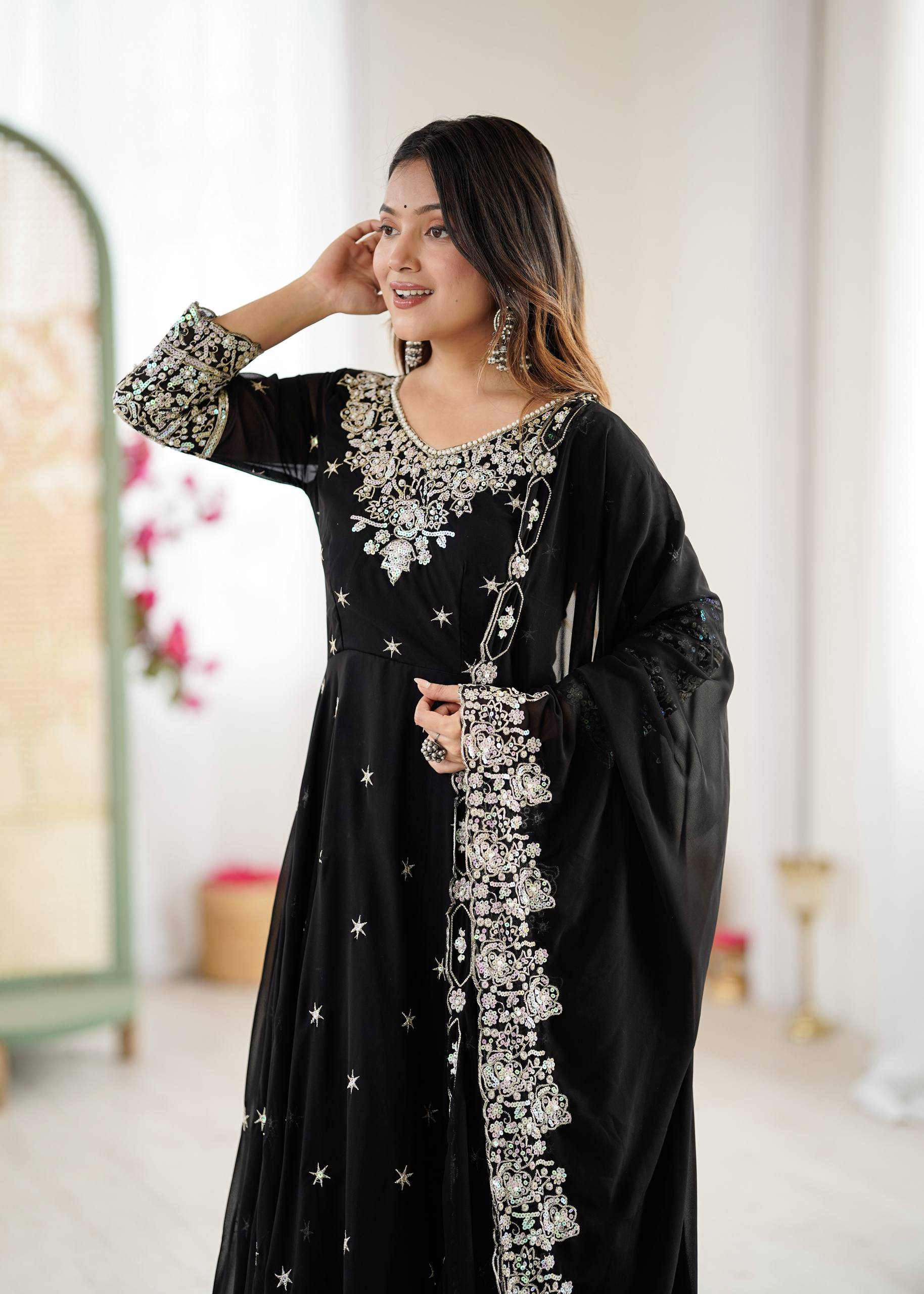 Women Ethnic Motifs Embroidered Anarkali Kurta with Leggings & Dupatta