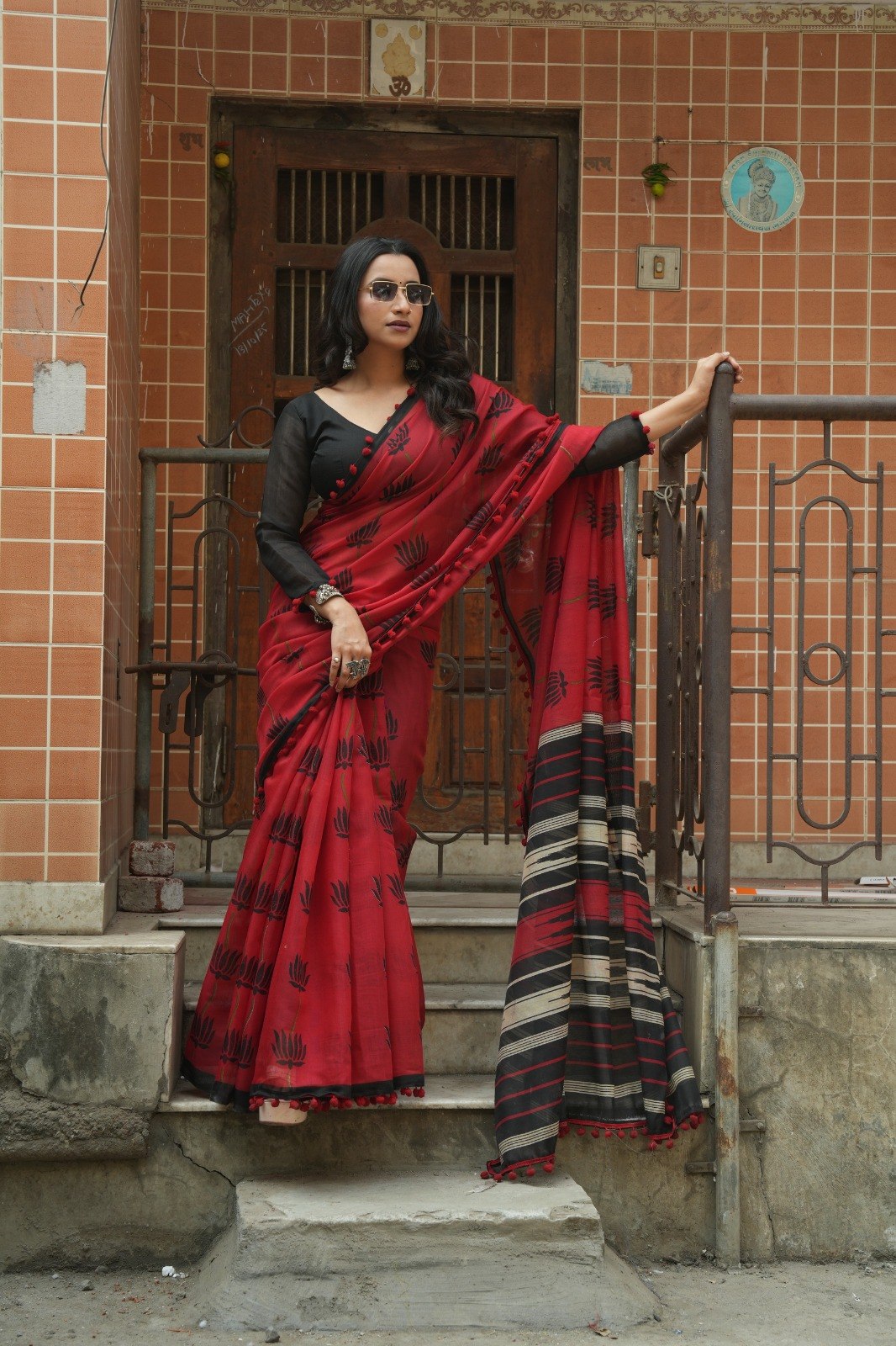 RANGRASA RED SOFT MUL COTTON IKKAT PRINT SAREE