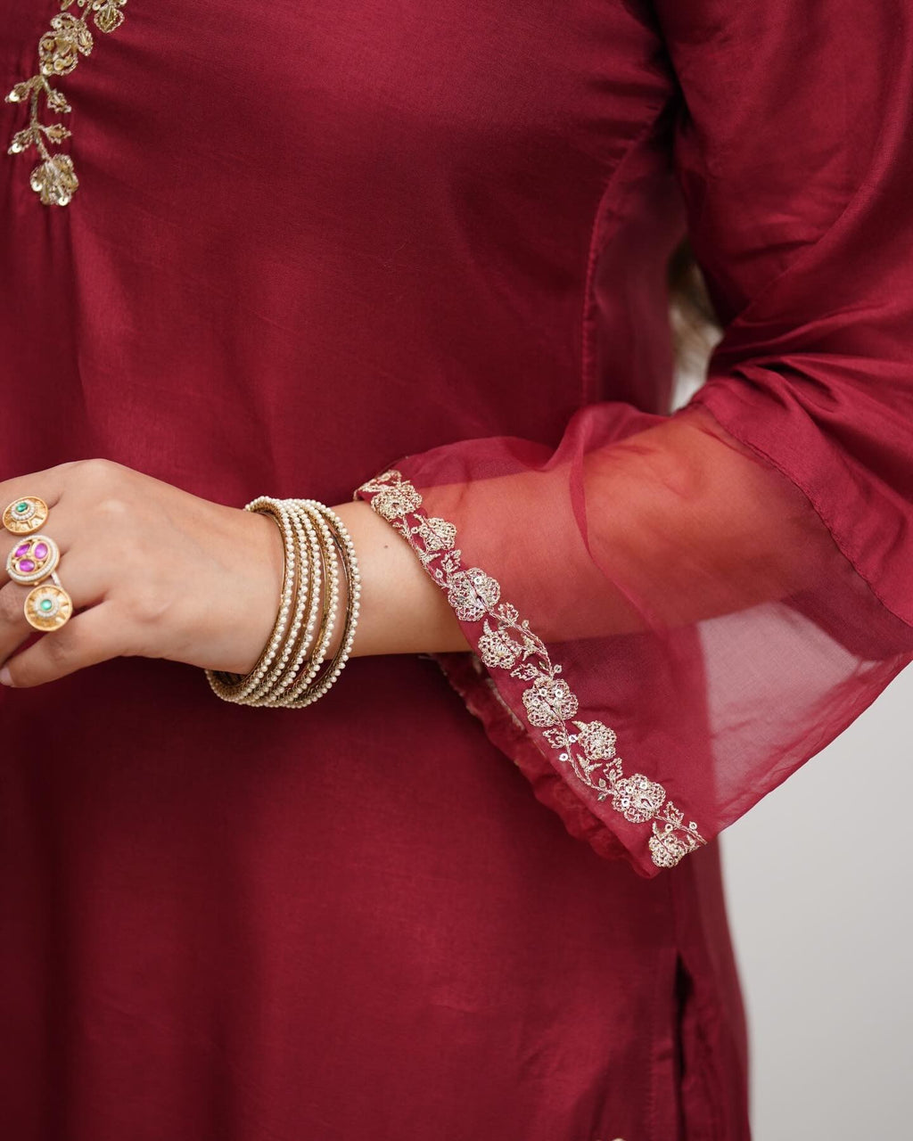 Women Ethnic Motifs Embroidered Regular Kurta with Trousers & With Dupatta