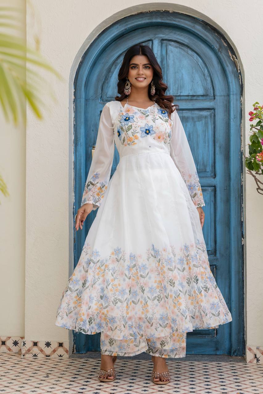 WOMEN'S WHITE COLOUR CHIFFON ANARKALI KURTA PALAZZO AND DUPPTTA SET
