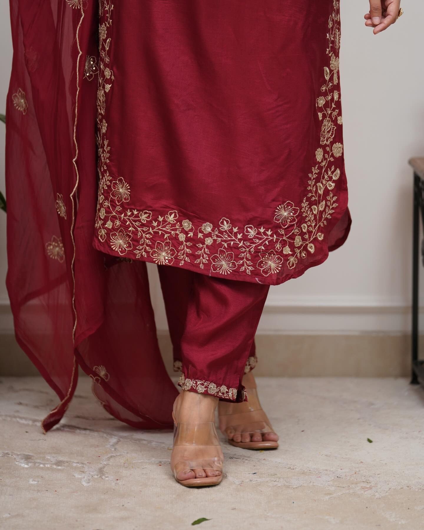 Women Ethnic Motifs Embroidered Regular Kurta with Trousers & With Dupatta